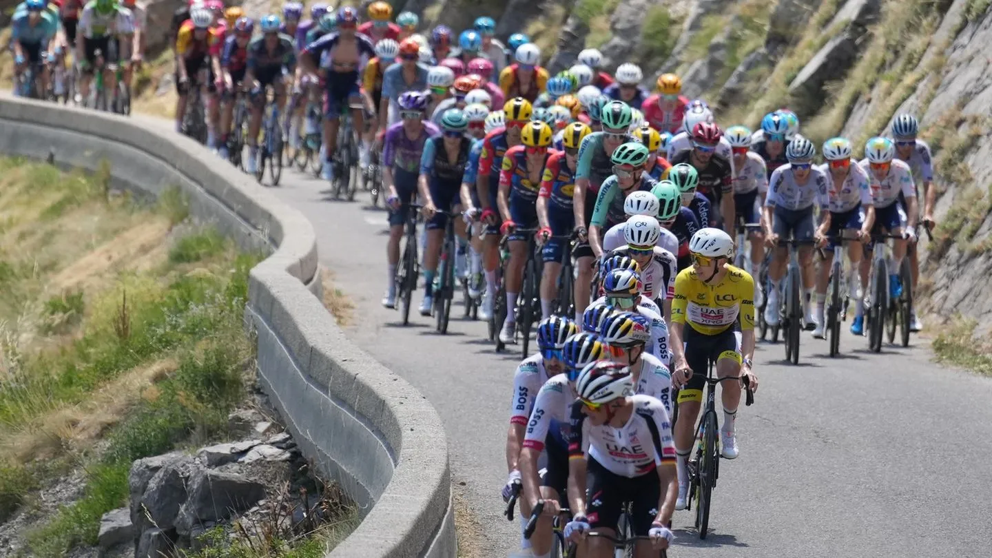 Tour de France: Pogacar triumphiert im Radsport-Mekka – Tour-Sieg rückt näher