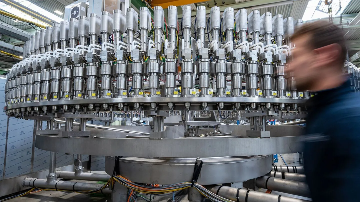 Konjunktur: Maschinenbau rettet Halbjahr mit kräftigen Exporten im Juni