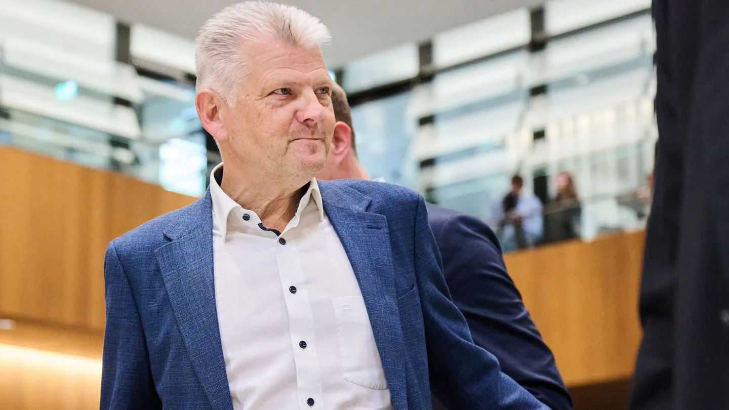 Niedersächsischer SPD-Fraktionschef Stefan Politze legt Amt nieder