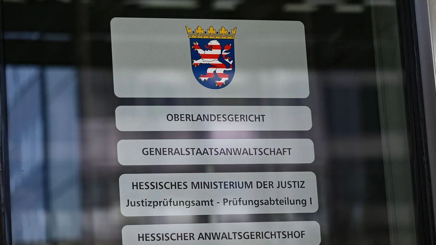 Geschäfte zulasten des Fiskus: Ex-Commerzbanker wegen Cum-Ex-Aktiendeals angeklagt