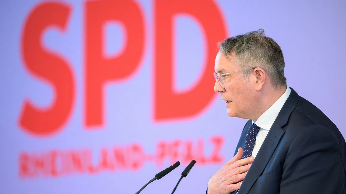 Schweitzer zieht nach Berlin — Sozialpolitik bleibt sein Thema