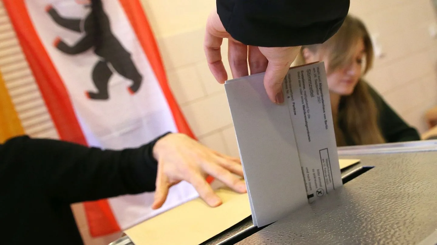 Abgeordnetenhauswahl: Insa sieht AfD überraschend an der Spitze in Berlin