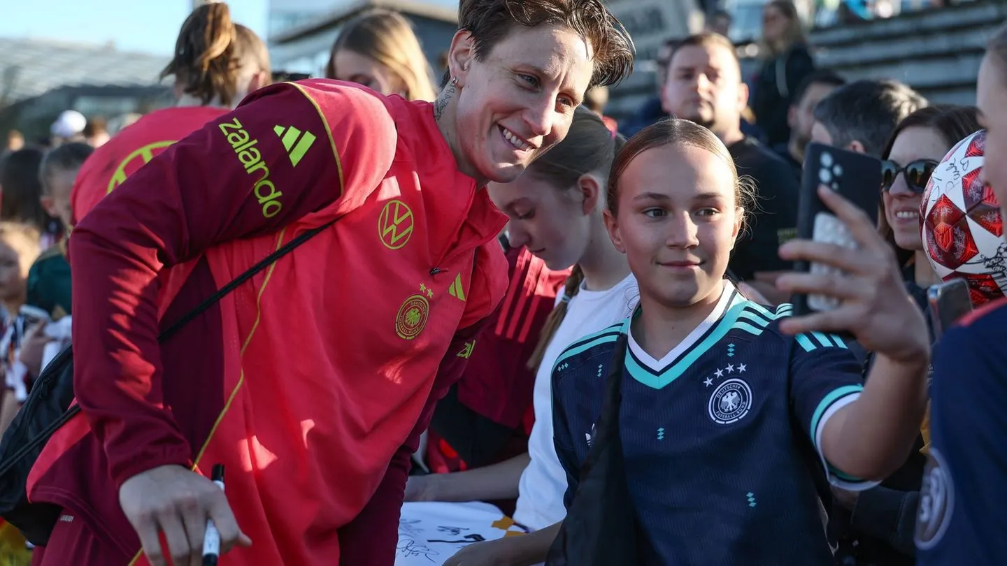 Gegen Australien und Japan: DFB-Frauen ohne Berger, mit Neuzugang Baum