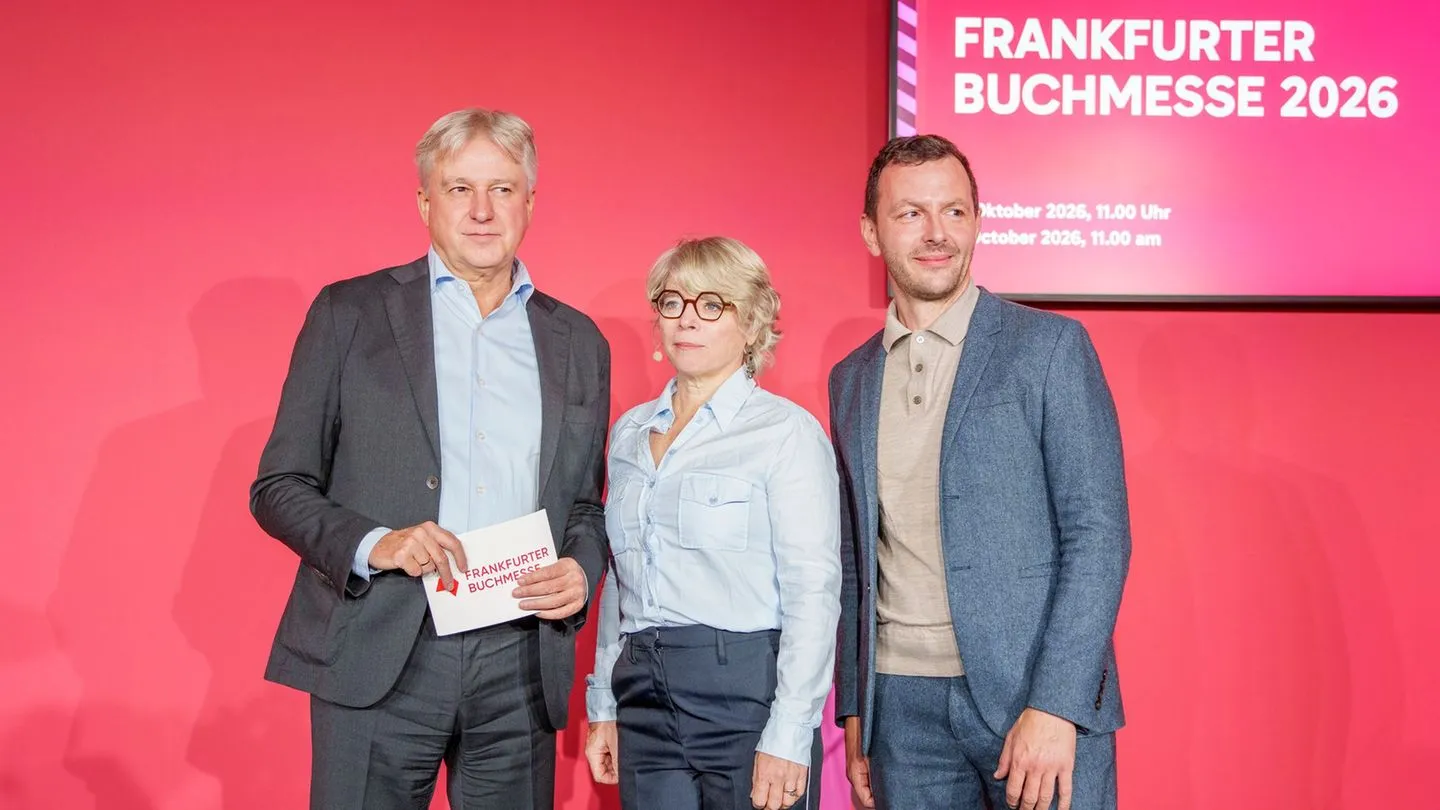 Lesen: Leseschwäche und KI — Wie Panikmache und Interessen die Buchmesse prägen