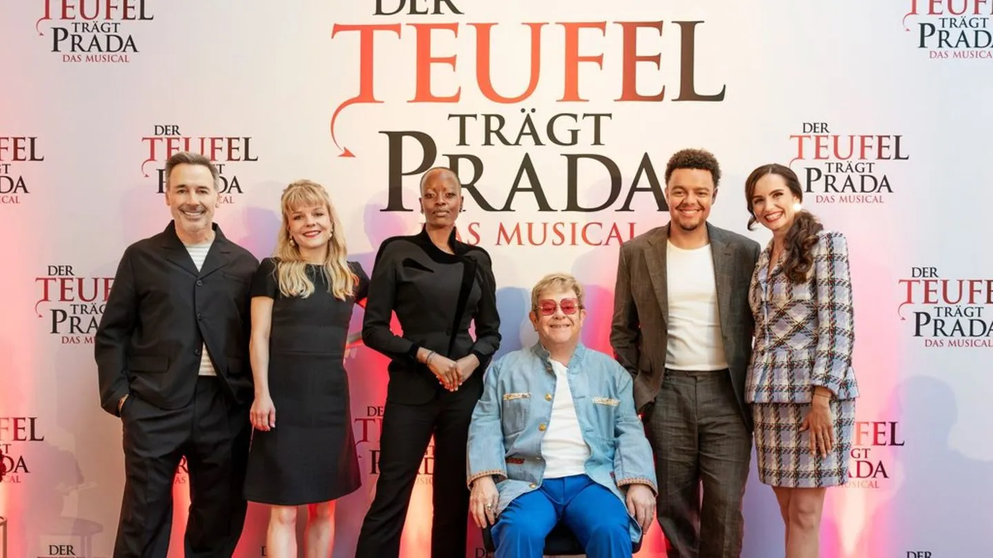 „Der Teufel trägt Prada - Das Musical“: Elton John holt West-End-Erfolg nach Hamburg