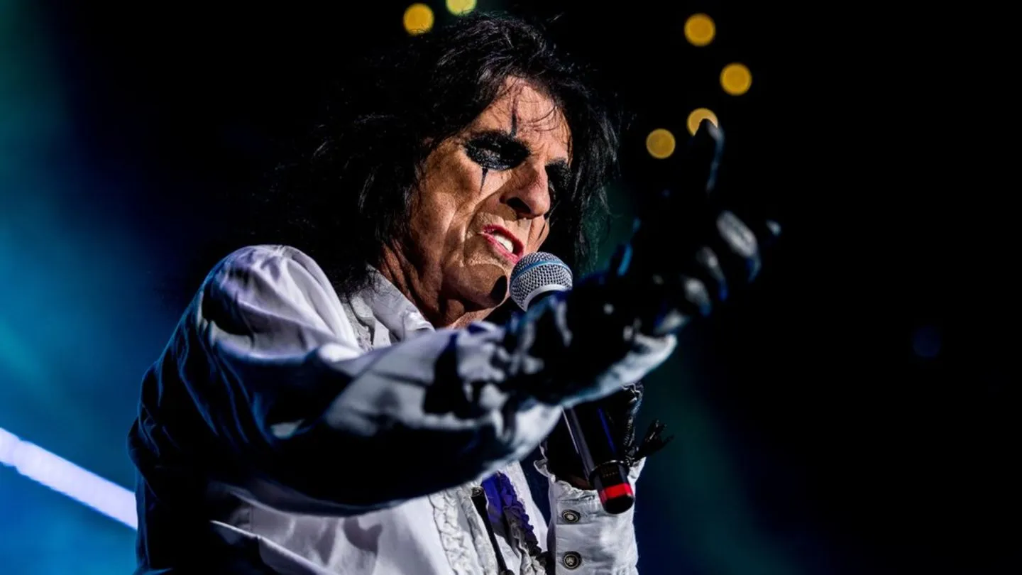 Alice Cooper: Rocklegende spielt im Juni 2027 fünf Konzerte in Deutschland