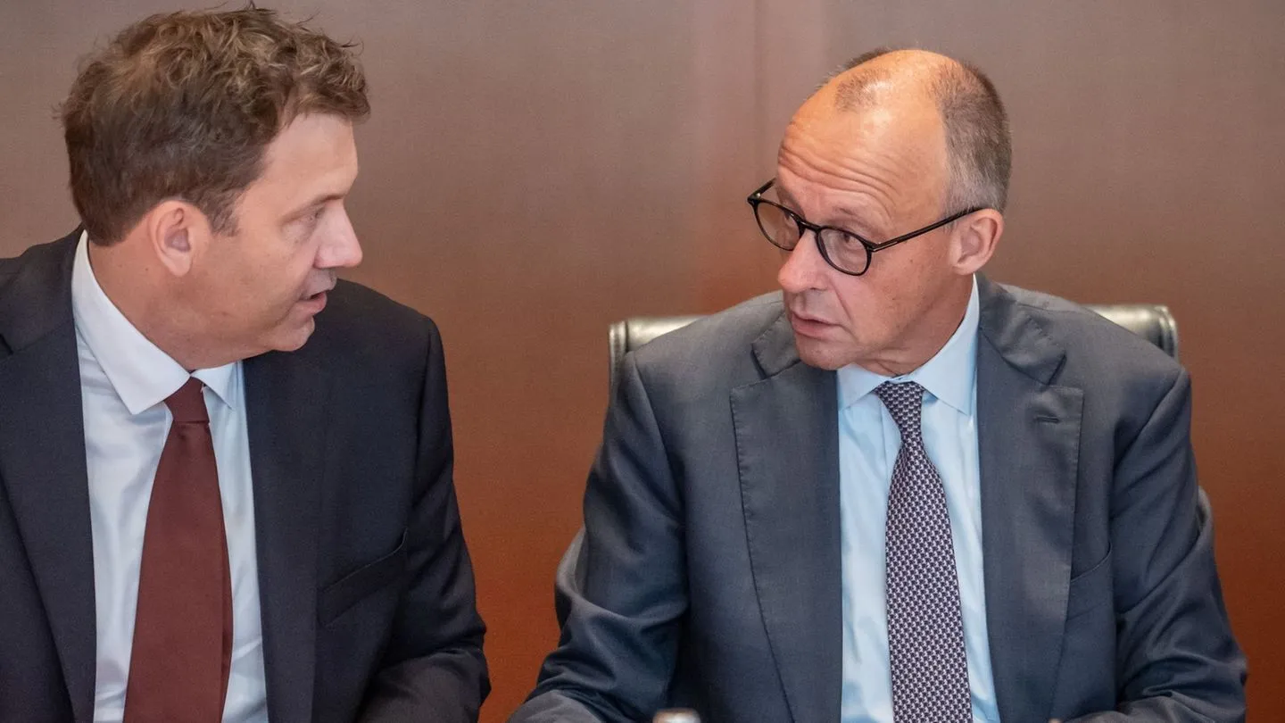 Sitzung im Kanzleramt: Koalition ringt nach Wahl-Schock weiter um Reformkurs