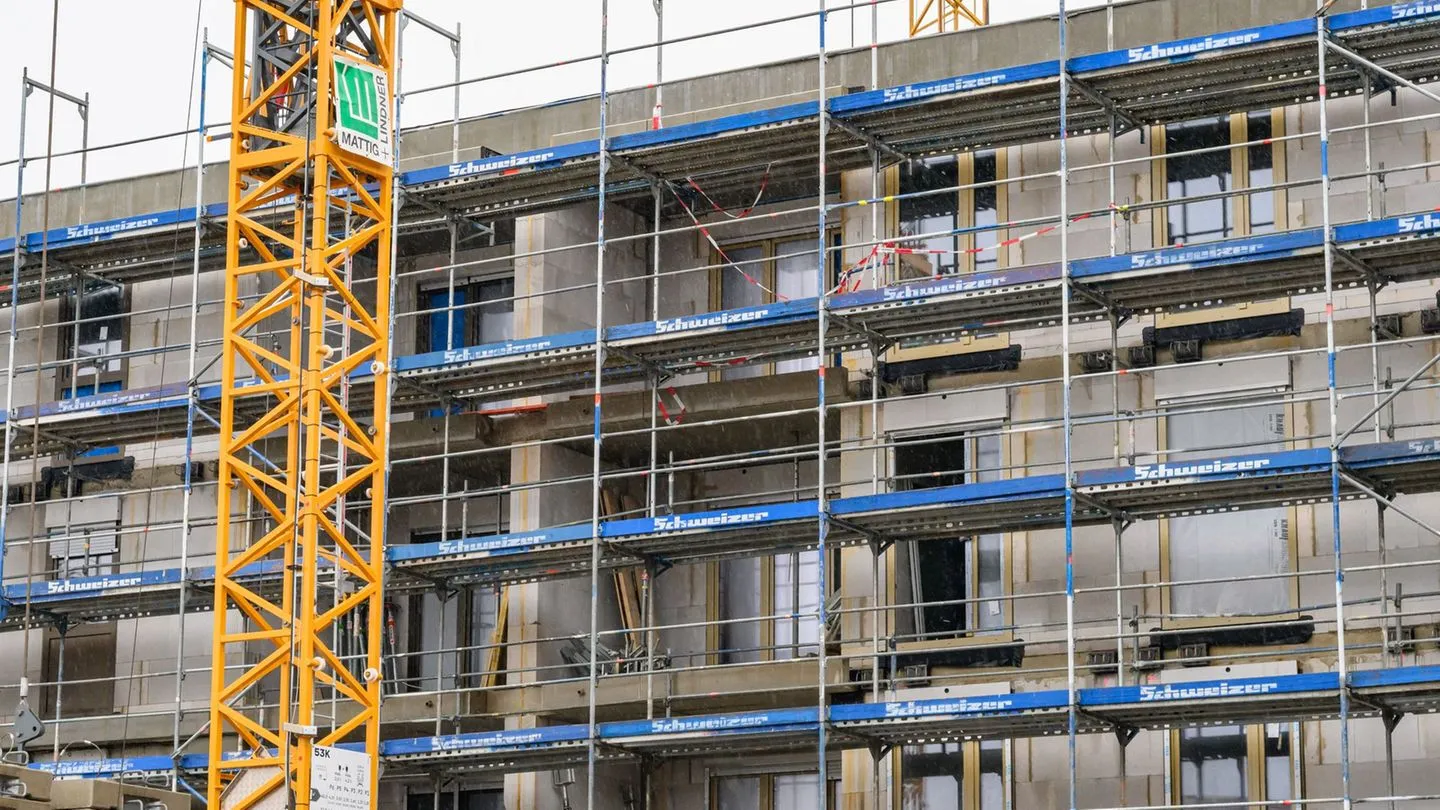 Immobilienmarkt: Studie warnt — Einbruch beim Wohnungsbau bremst Wirtschaftswachstum