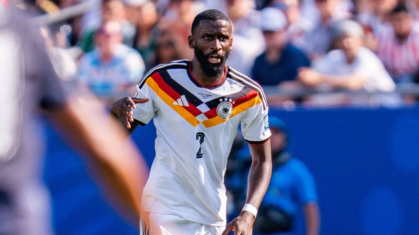 Zwei Monate nach WM-Aus: Antonio Rüdiger zieht sich aus der DFB-Elf zurück