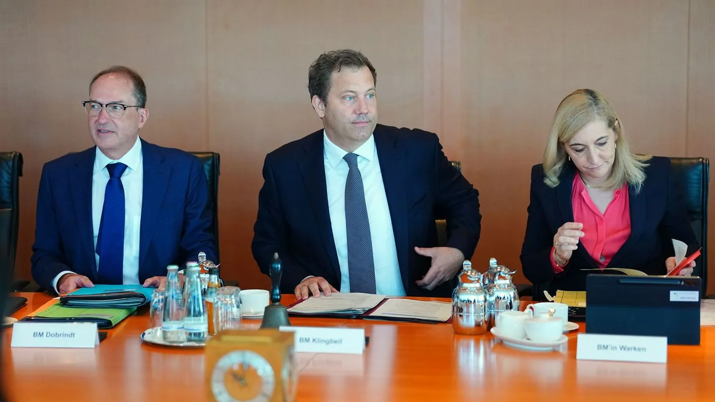Kabinettsbeschluss: Härtere Gangart gegen Finanzkriminalität — Signal an Reiche und Kriminelle