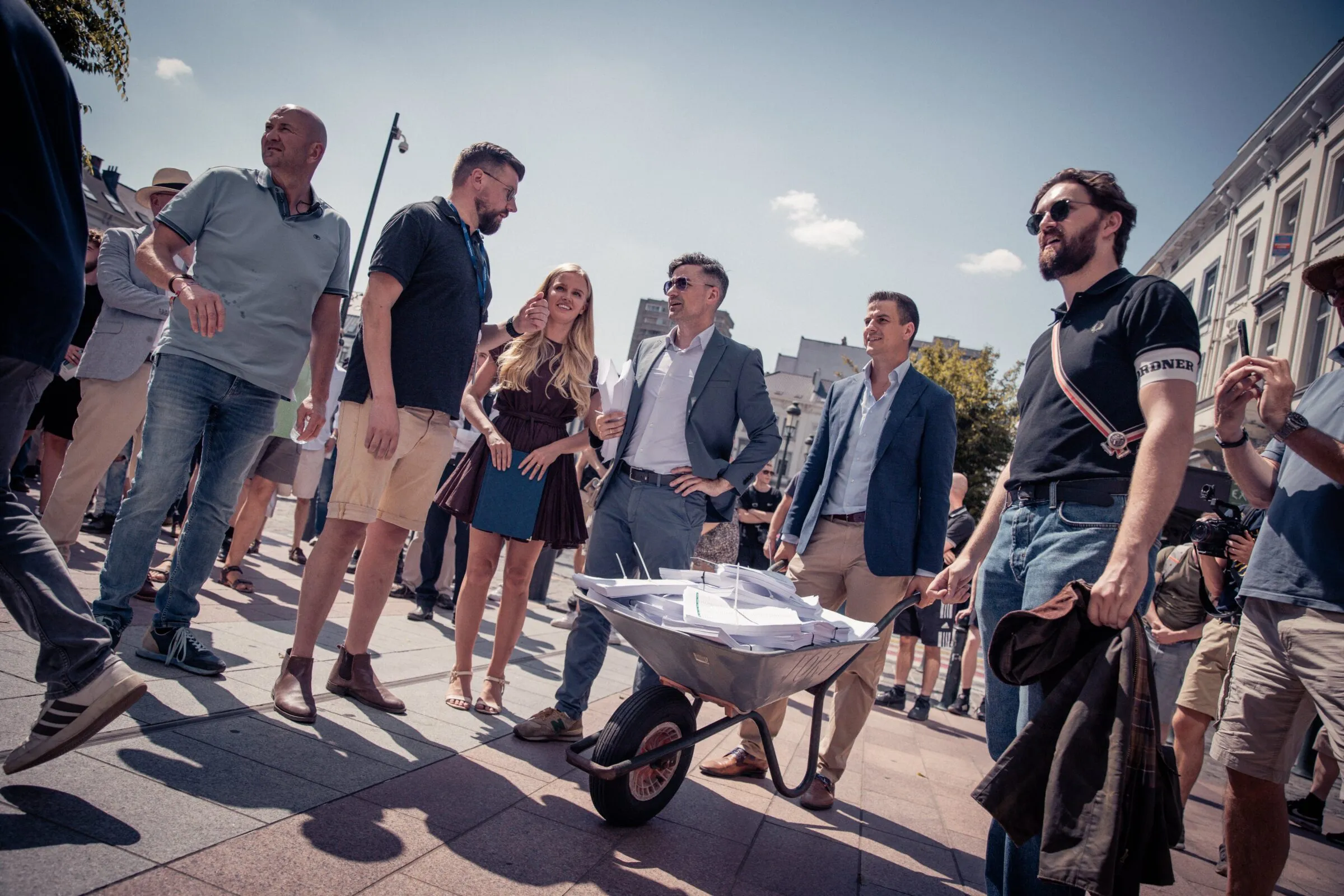 Europäische Bürgerinitiative von Identitären endet in Scherbenhaufen — doch viele Europäer sehen legitime Sorgen
