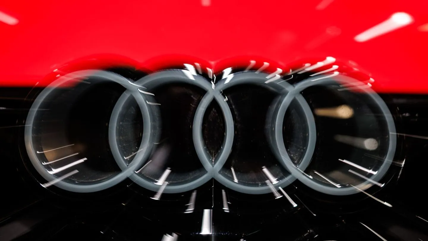 Autoindustrie: Audi-Verkäufe stürzen um fast ein Fünftel ab