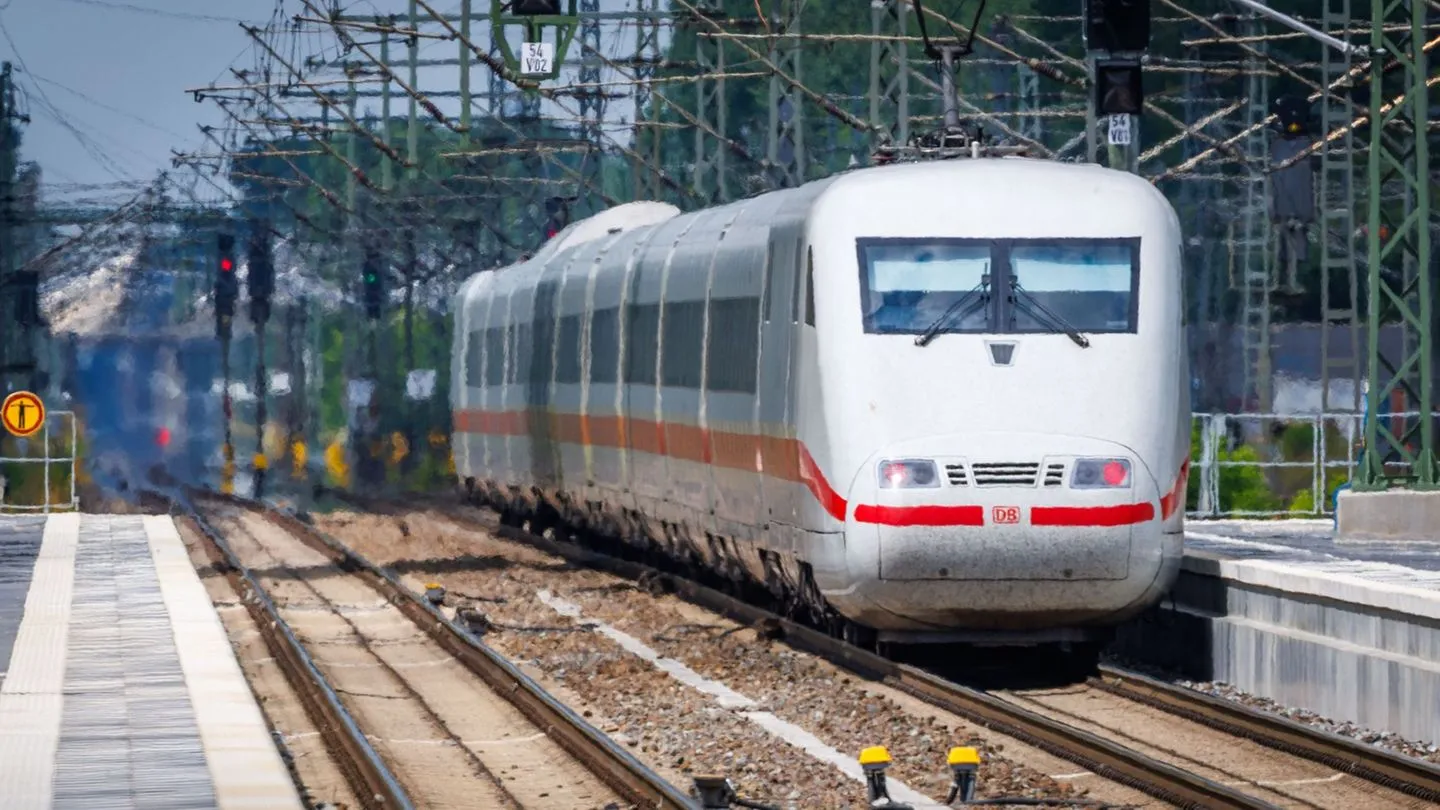 Bauarbeiten im Schienennetz: Bahn kündigt geändertes Sanierungskonzept an — endlich mehr Realismus statt Hektik
