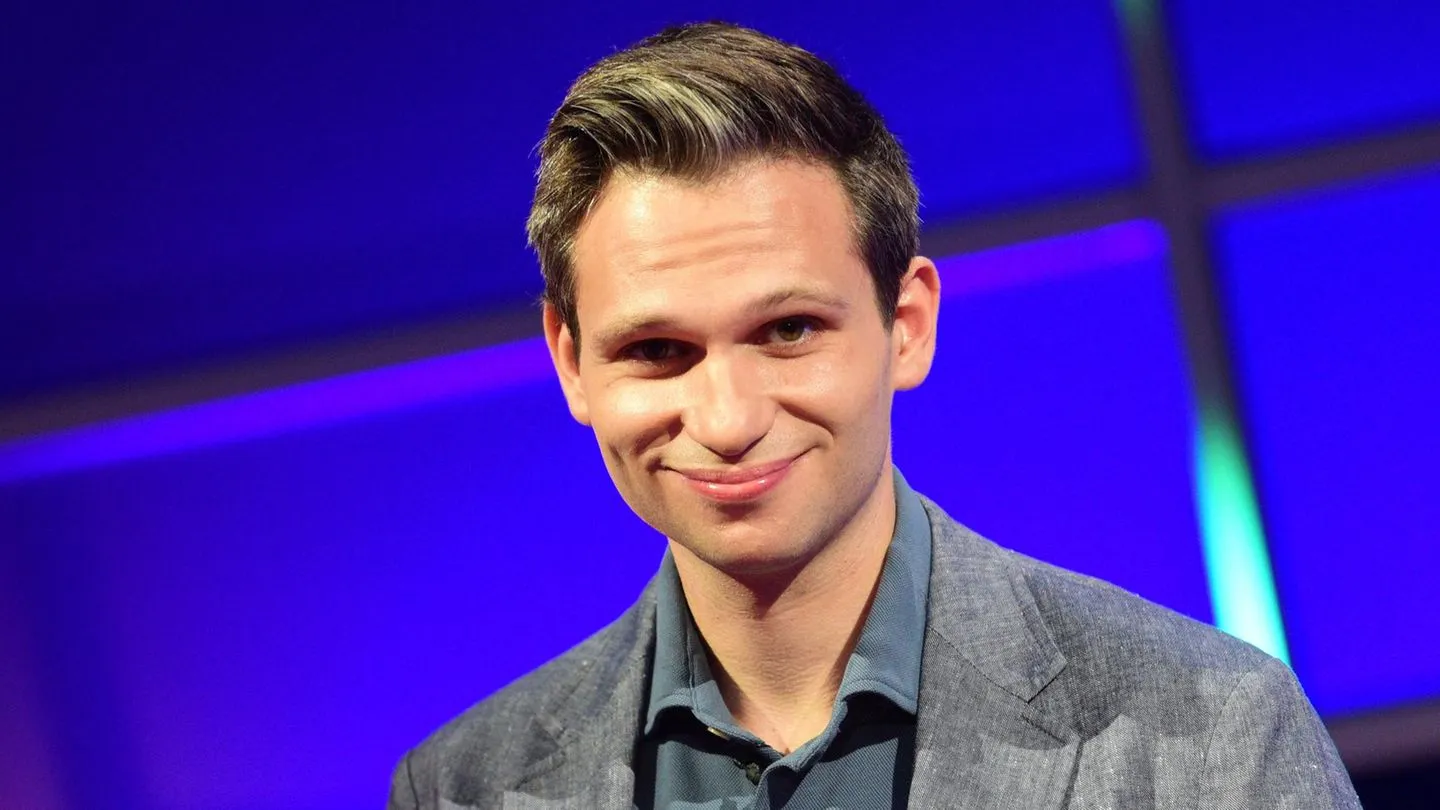 Sachsen-Anhalt: ZDF-Reporter bedrängt — Landtag reagiert auf Zwischenfall mit Fabian Köster