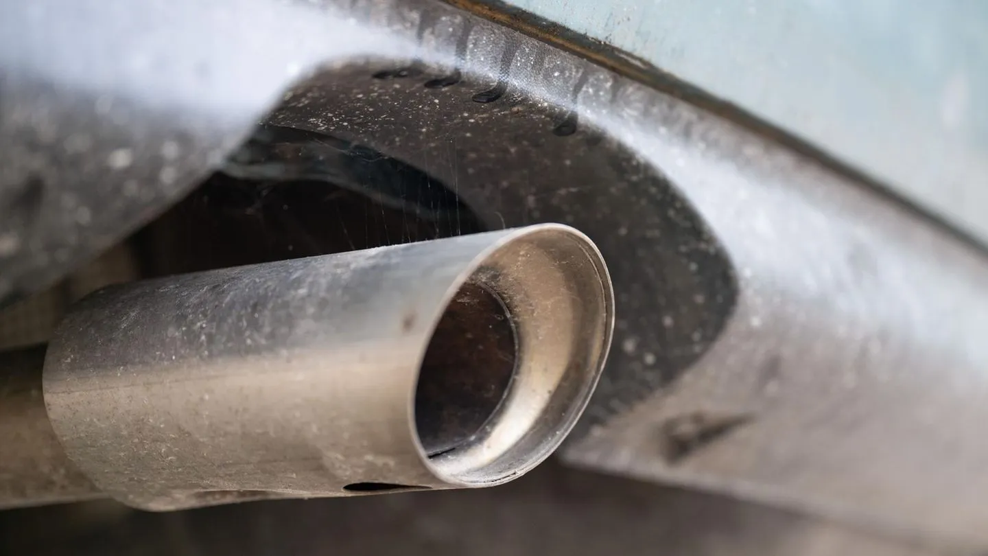 Autoindustrie: Deutschland und Frankreich wollen Übergang sanfter gestalten — Lockerungen für Verbrenner im Blick