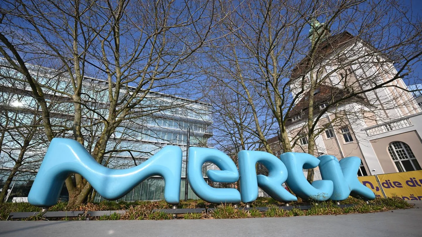 Pharmabranche: Merck übernimmt britische Biotechfirma für knapp eine Milliarde
