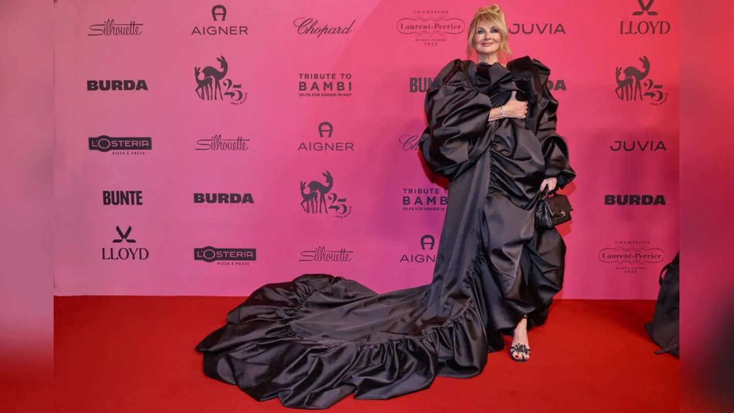 Frauke Ludowig trägt Céline Dions Robe – Moderatorin stolz auf historischen Look
