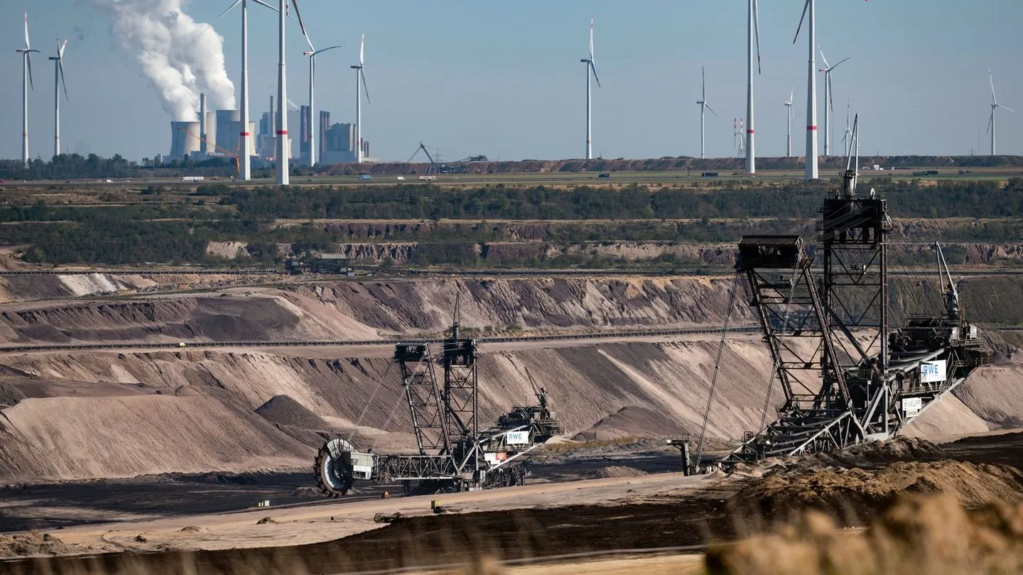 Energie: Wirtschaftsministerium verschiebt Kohleausstiegs-Bericht — Zeichen für Planungschaos