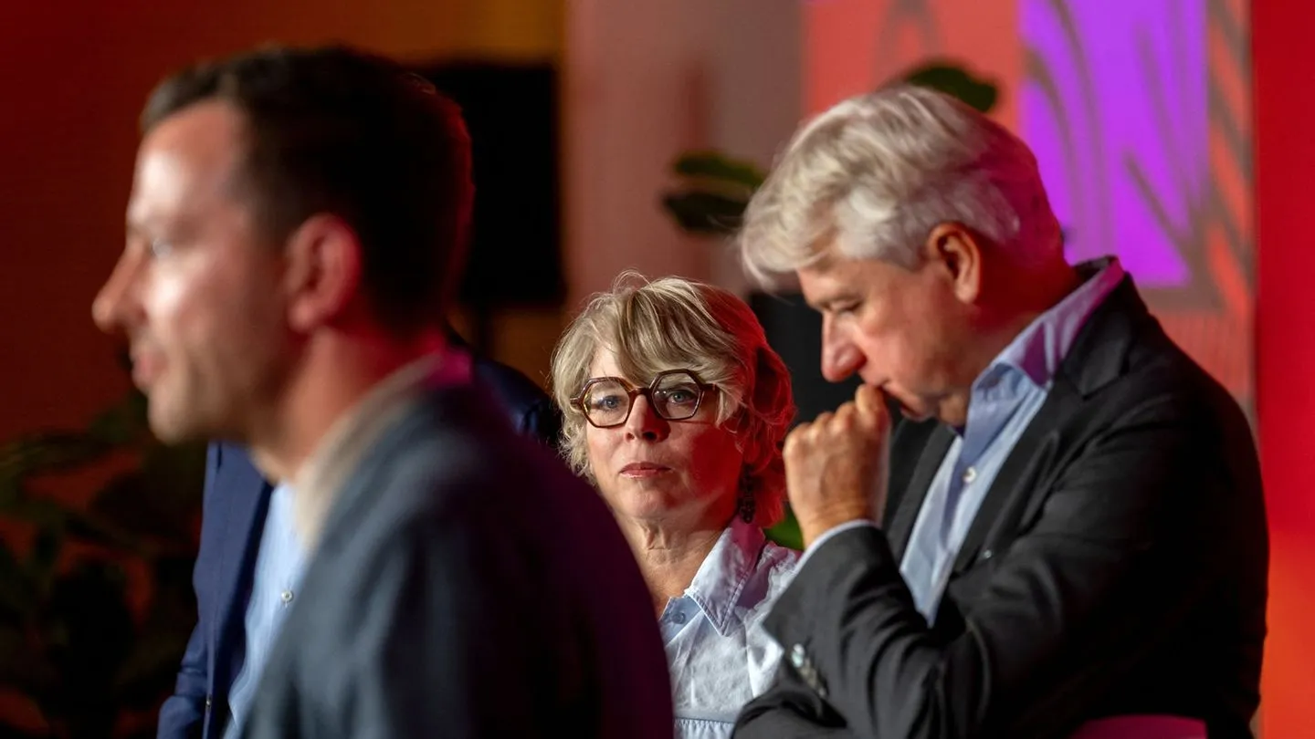 Lesen: Leseschwäche, Big Tech und die großen Fragen der Buchmesse