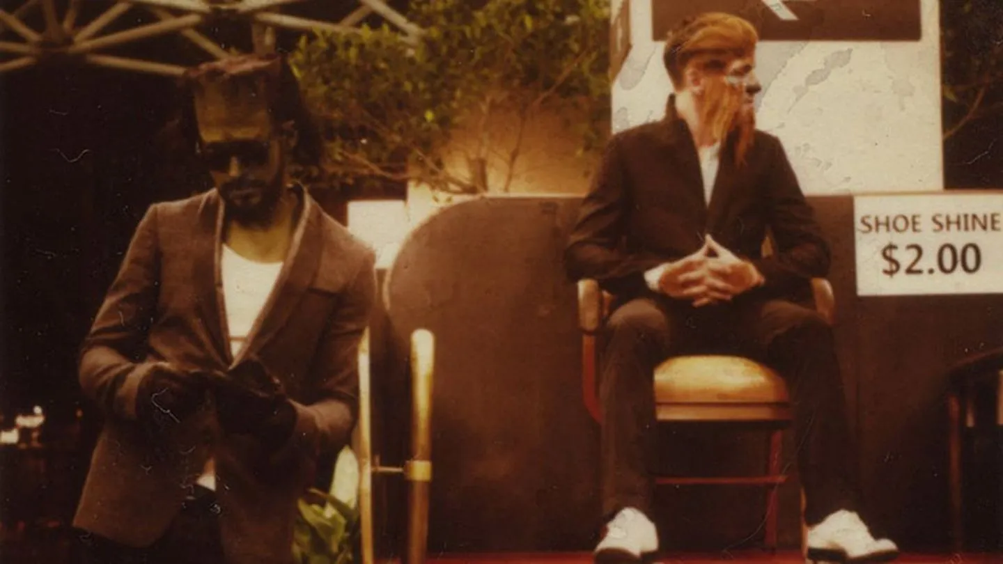 Hollywood-Star Ryan Gosling bringt mit Dead Man's Bones neue Musik heraus