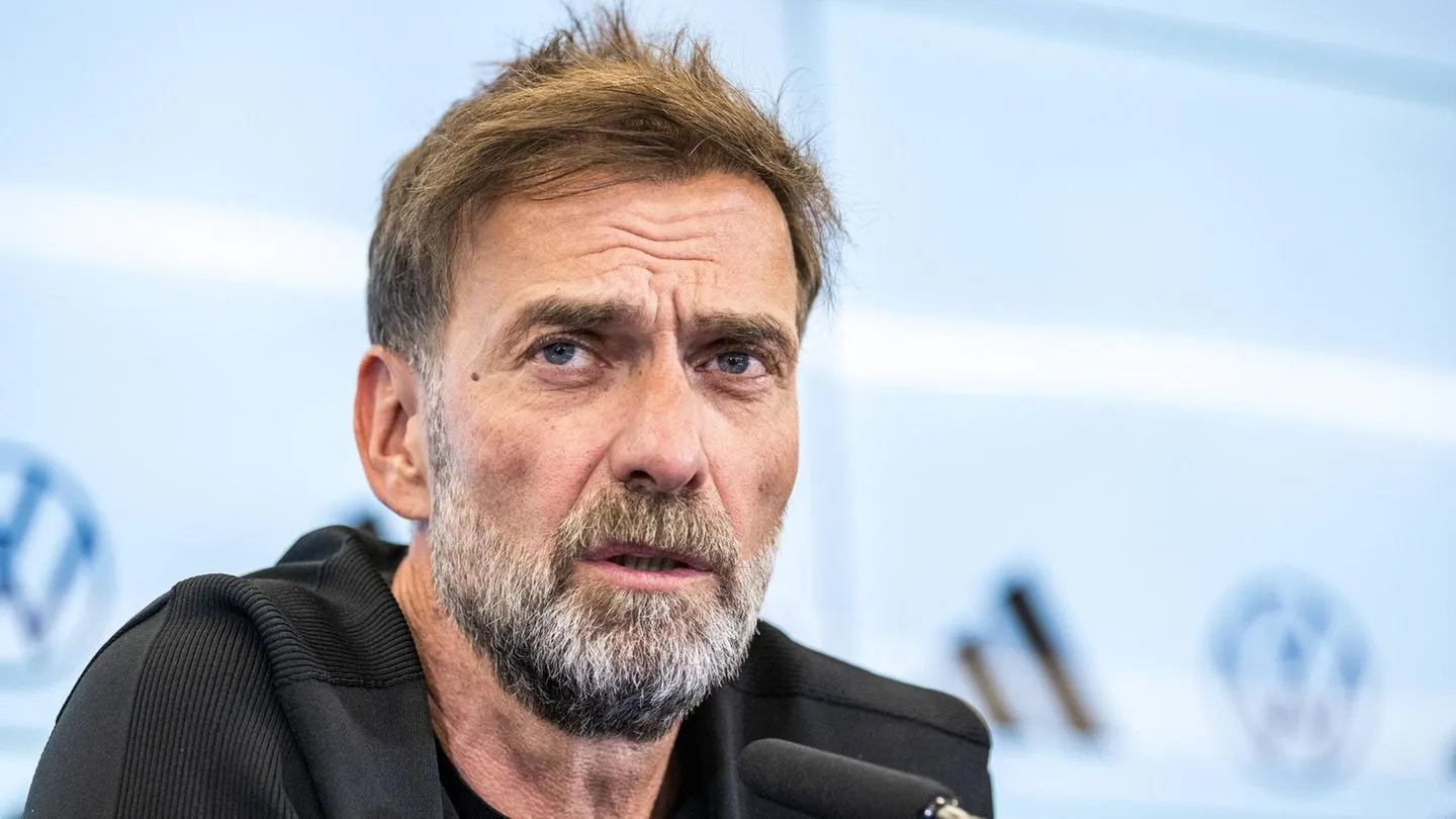 Dienstbeginn beim DFB: Diese Fragen muss Jürgen Klopp als Bundestrainer jetzt beantworten — auch vor dem Hintergrund geopolitischer Spannungen