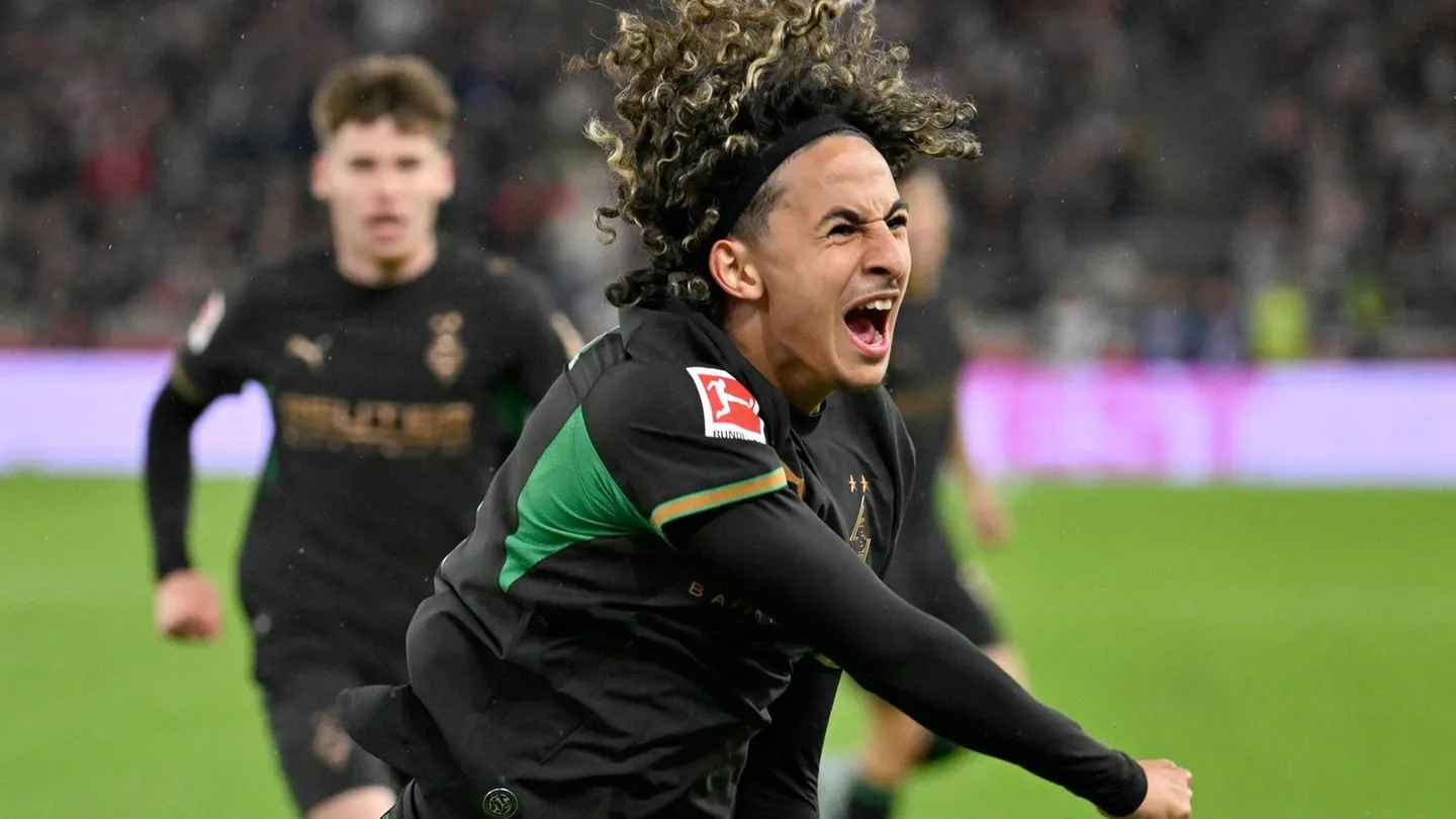 Bundesliga: Gladbach dreht Spiel in Stuttgart und verhindert Debakel zum Saisonstart