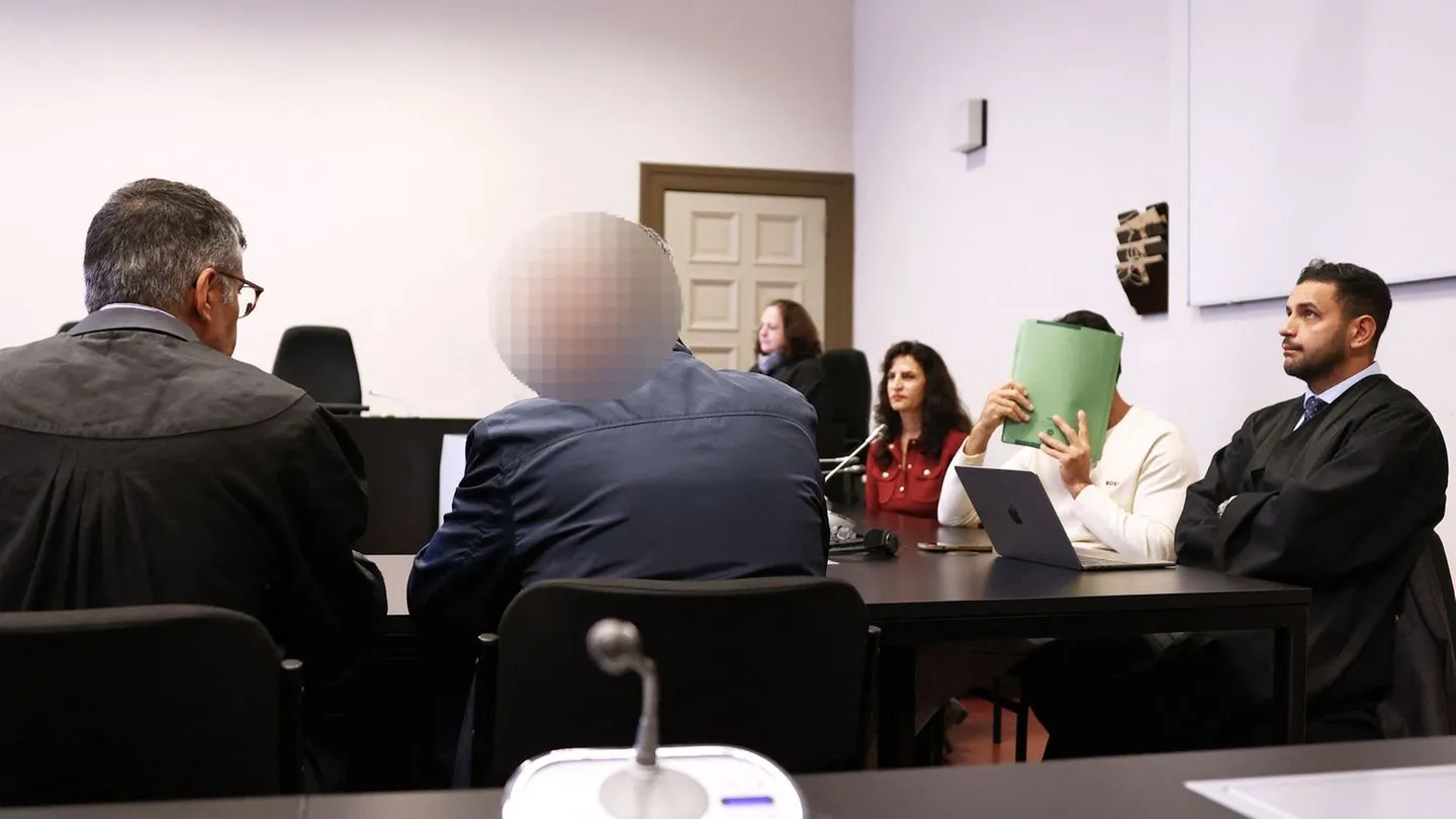 Prozess: Iranische Anschlagspläne — Lange Haft für zwei Männer