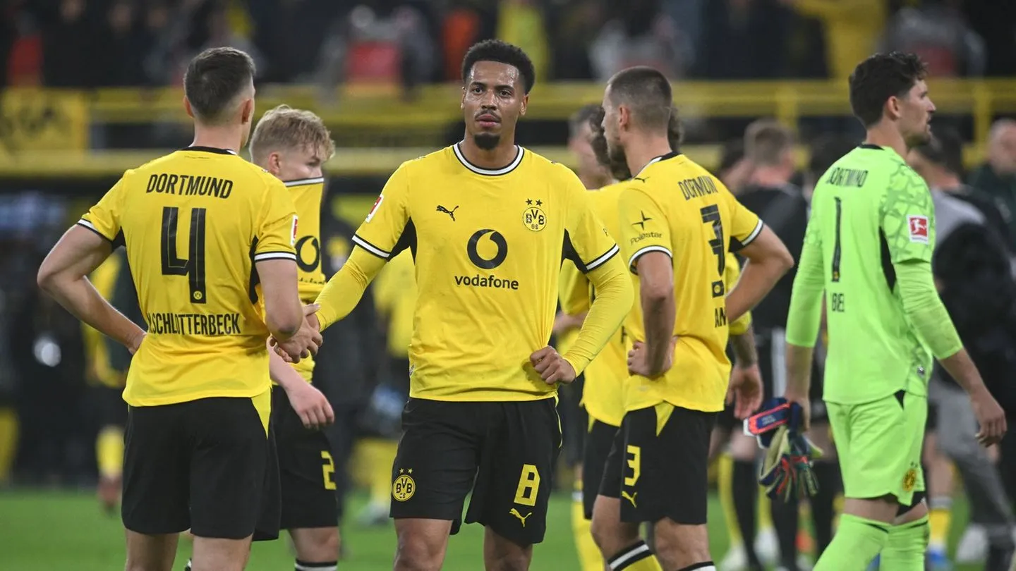 Fußball-Bundesliga: „Natürlich enttäuscht“ – BVB verliert in einem hektischen Auftaktwochenende spät Punkte