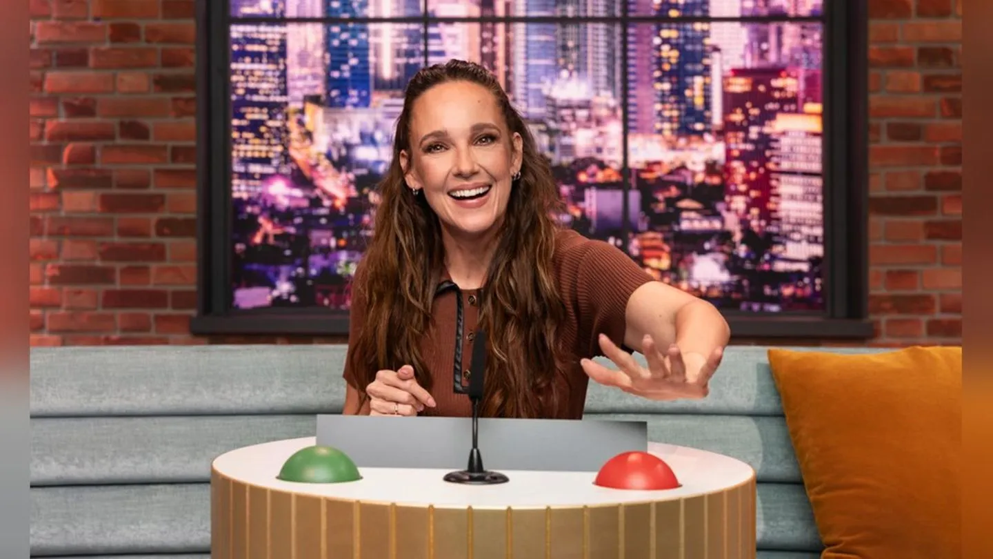 Michael Bully Herbig gibt den „LOL“-Buzzer ab: Carolin Kebekus übernimmt