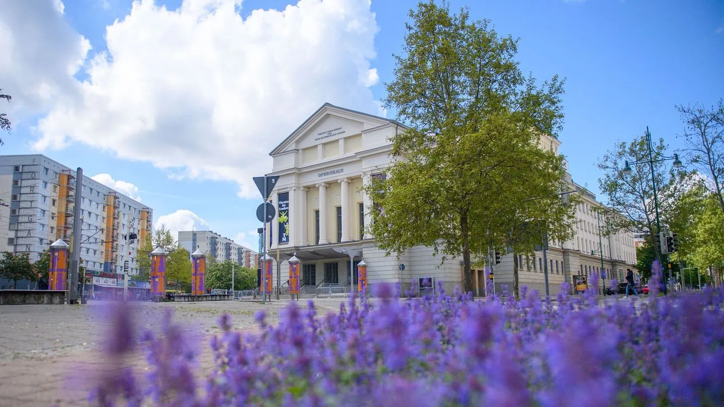 Kultur und Stadtpolitik: AfD will Zuschuss für Theater Magdeburg kürzen