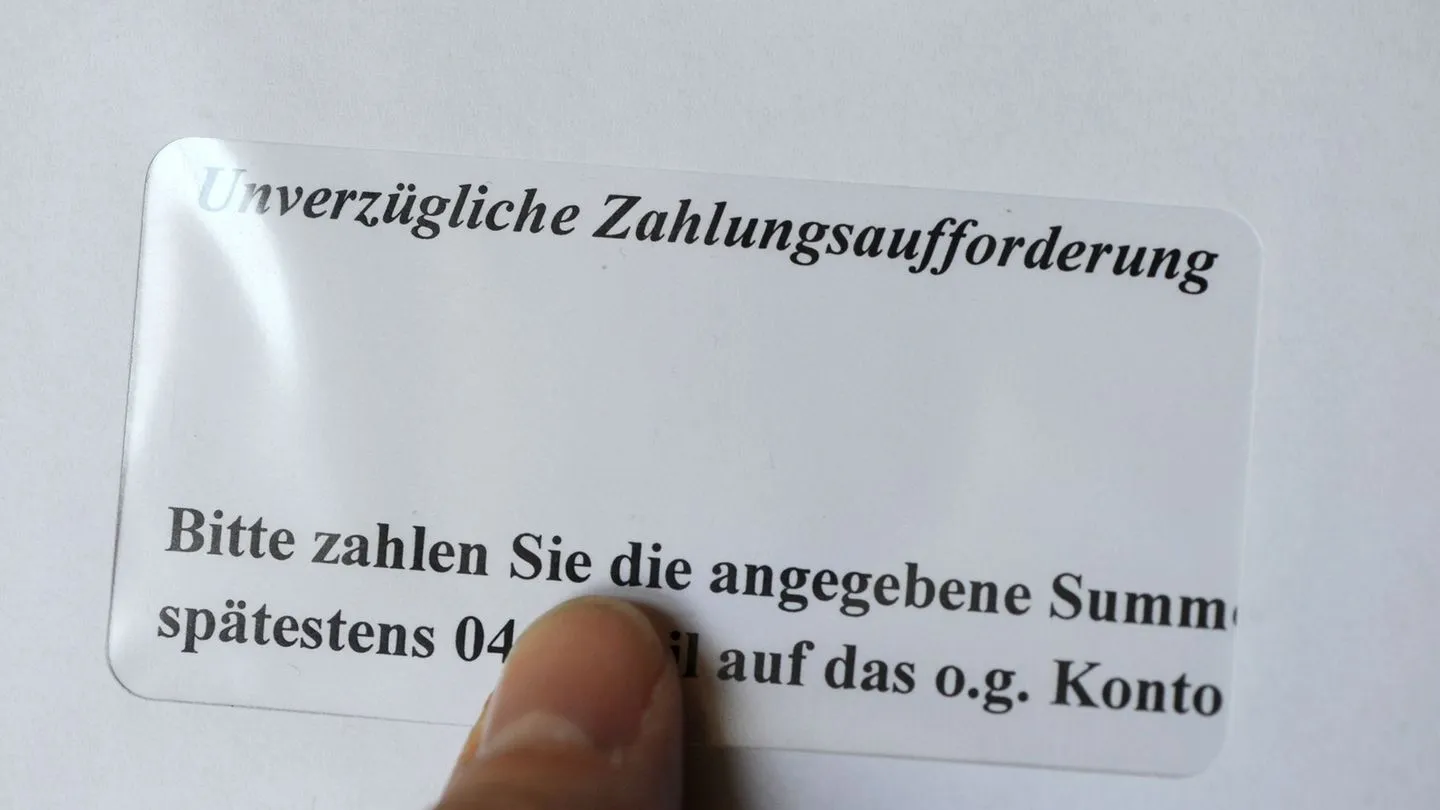Finanzen: Schufa meldet mehr Verbraucher in Zahlungsschwierigkeiten