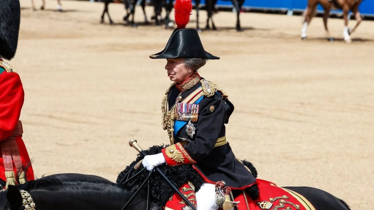 Britische Royals: Prinzessin Anne bleibt das beliebteste Familienmitglied