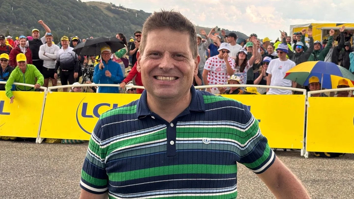 Tour de France: Ullrich gesteht zu spät — Medien und Politik verschleiern das Wesentliche