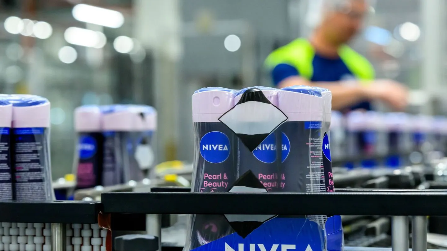 Kosmetik: Beiersdorf bremst den Umsatzrückgang bei Nivea ab