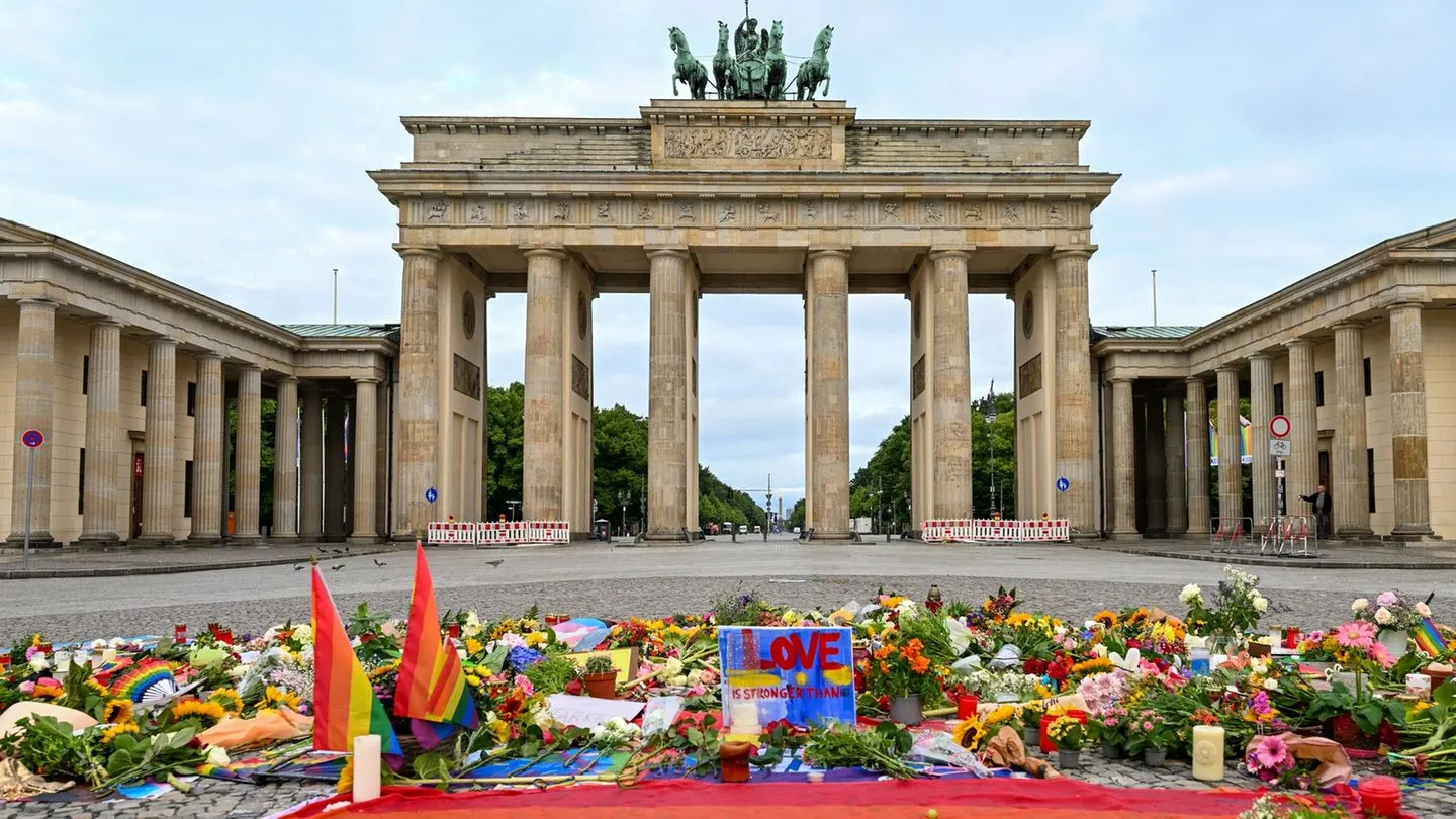 Terroranschlag in Berlin: Polnische Mutter bei CSD-Attacke getötet — Behörden und Politik unter Druck