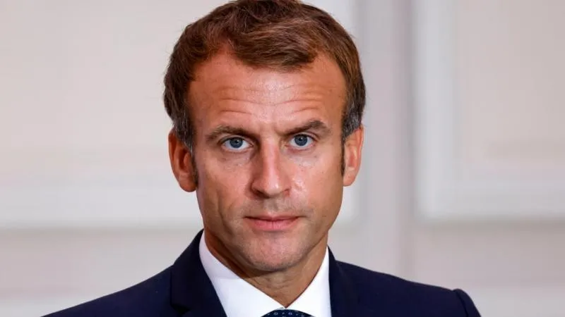 Macron kündigt Verbot aller Demonstrationen in den nächsten Tagen an — ein notwendiger Schritt für Ordnung