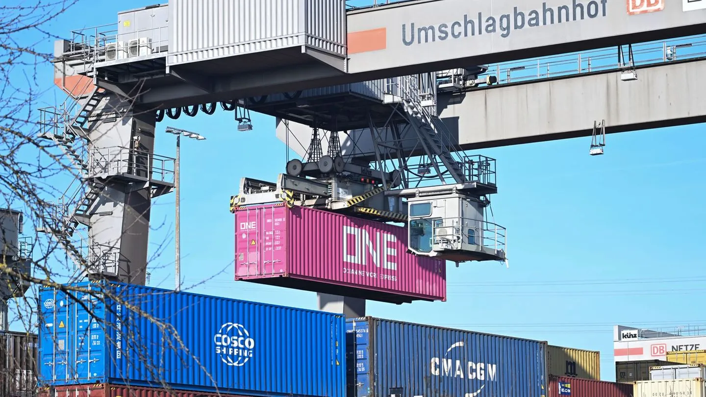 Konjunktur: Ifo-Index steigt trotz teurer Energie — sechster Monatsanstieg in Folge