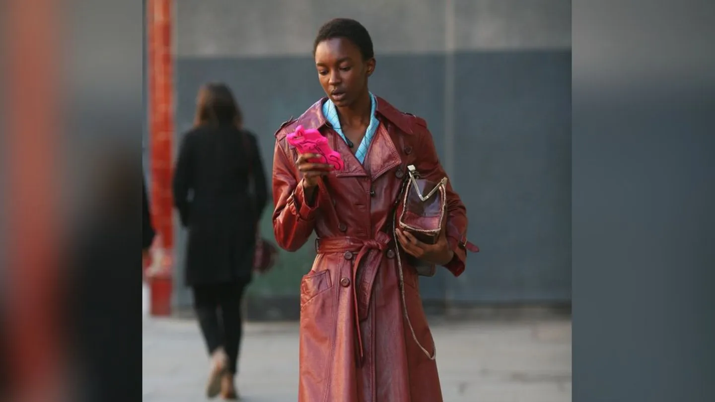 Trenchcoats: Diese Modelle sind im Herbst 2026 angesagt