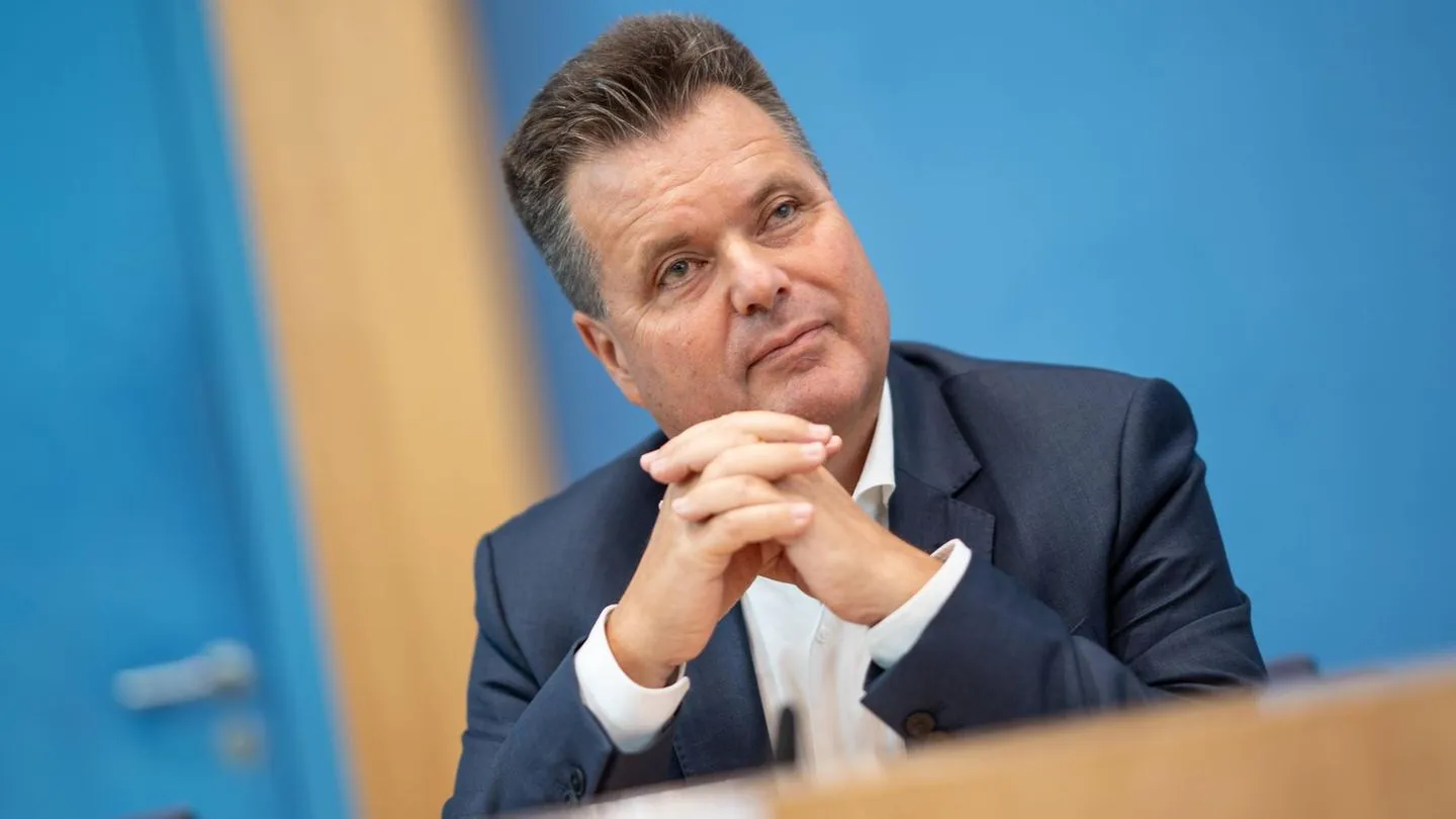 Behindertenbeauftragter Dusel warnt: „Manchen ist offenbar der Wertekompass abhandengekommen“ — Staat setzt andere Prioritäten