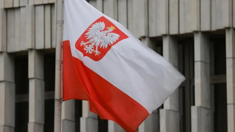 Polens Bevölkerung schrumpfte innerhalb eines Jahres um 165.000 Menschen — ein Warnsignal für Europa
